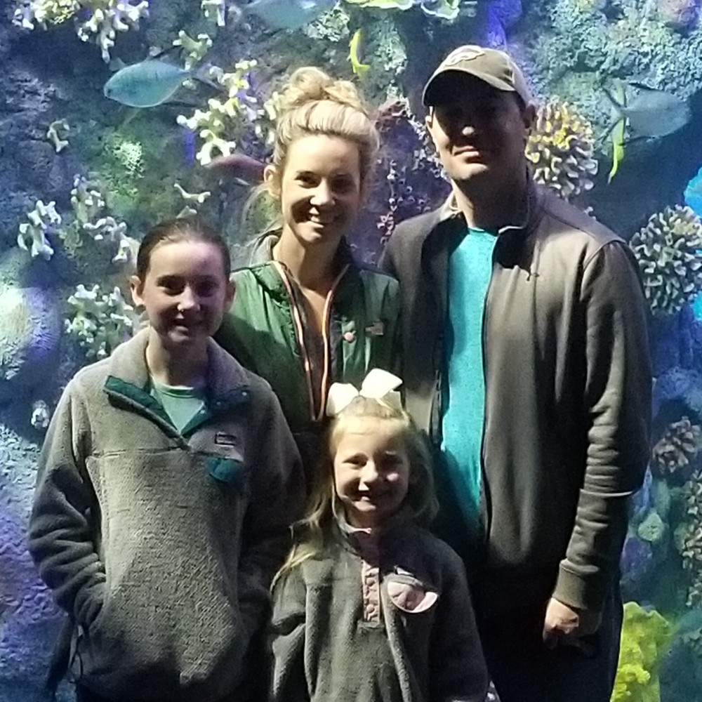 Meet your Posher, Courtney